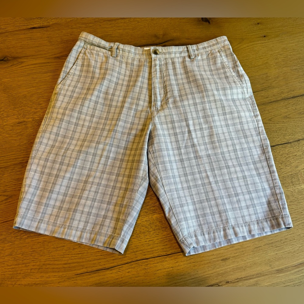 Calvin Klein / Men’s Chino Shorts Waist 32